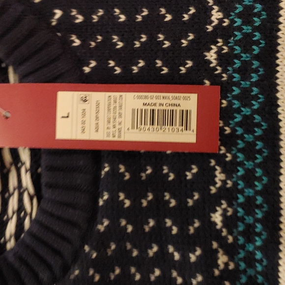 Sweater - Picture 3 of 3